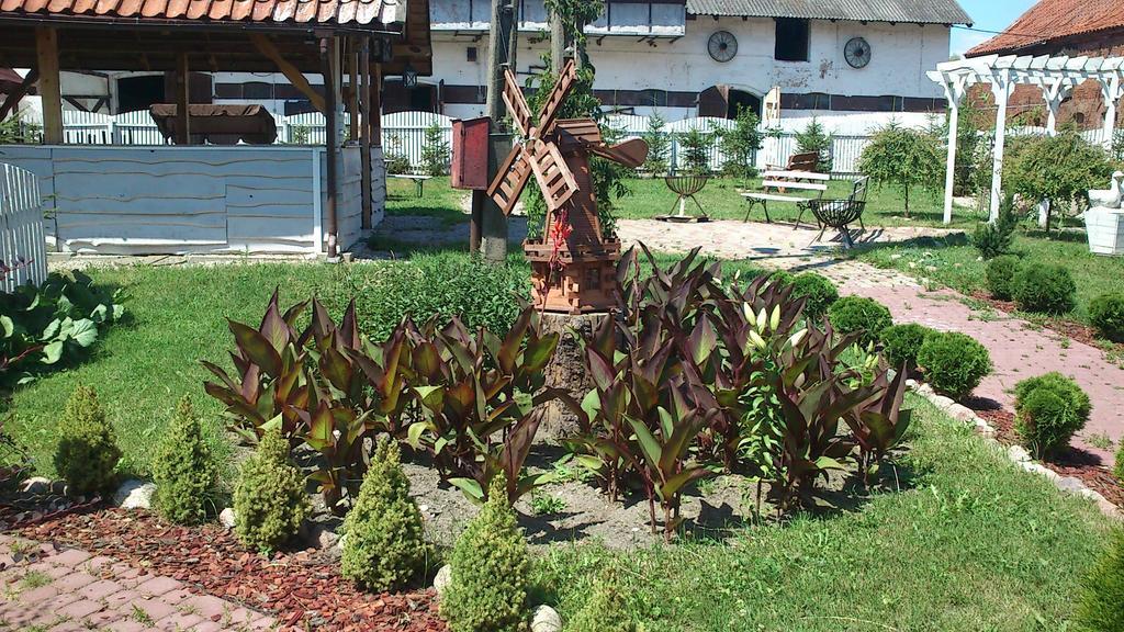 Zajazd Eljan-Centrum Noclegowe Ольштын Экстерьер фото